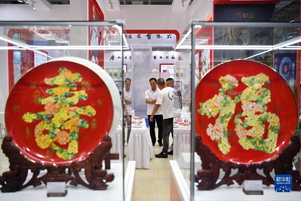大红鹰(精品)